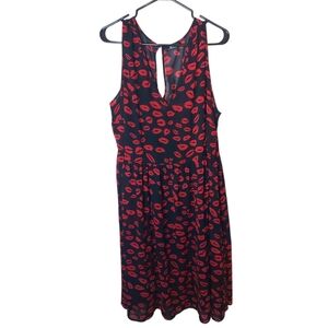 Mblm Adorable Red Lips Kiss Dress